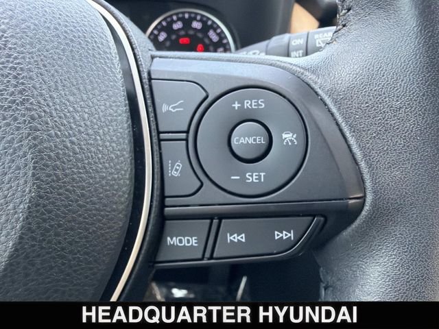 Used 2022 Blue Toyota XLE Premium image 23