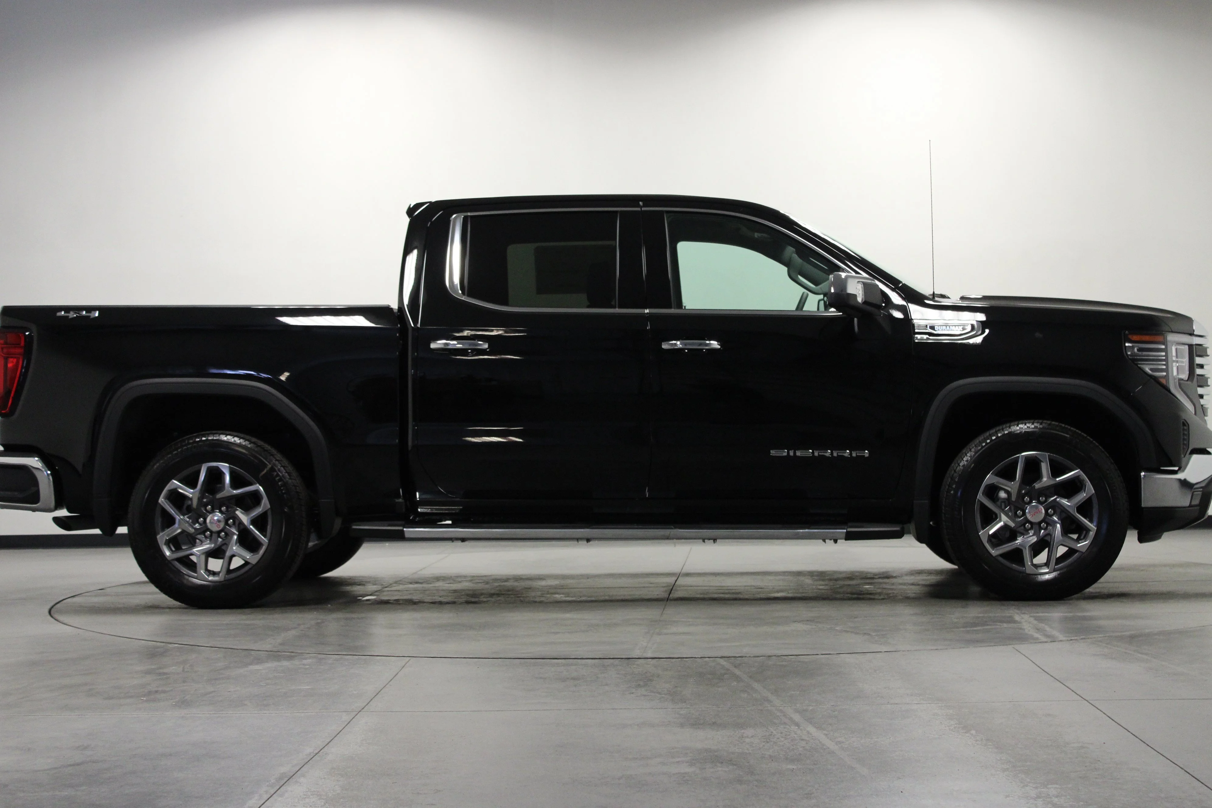 New 2026 Onyx Black GMC SLT image 3
