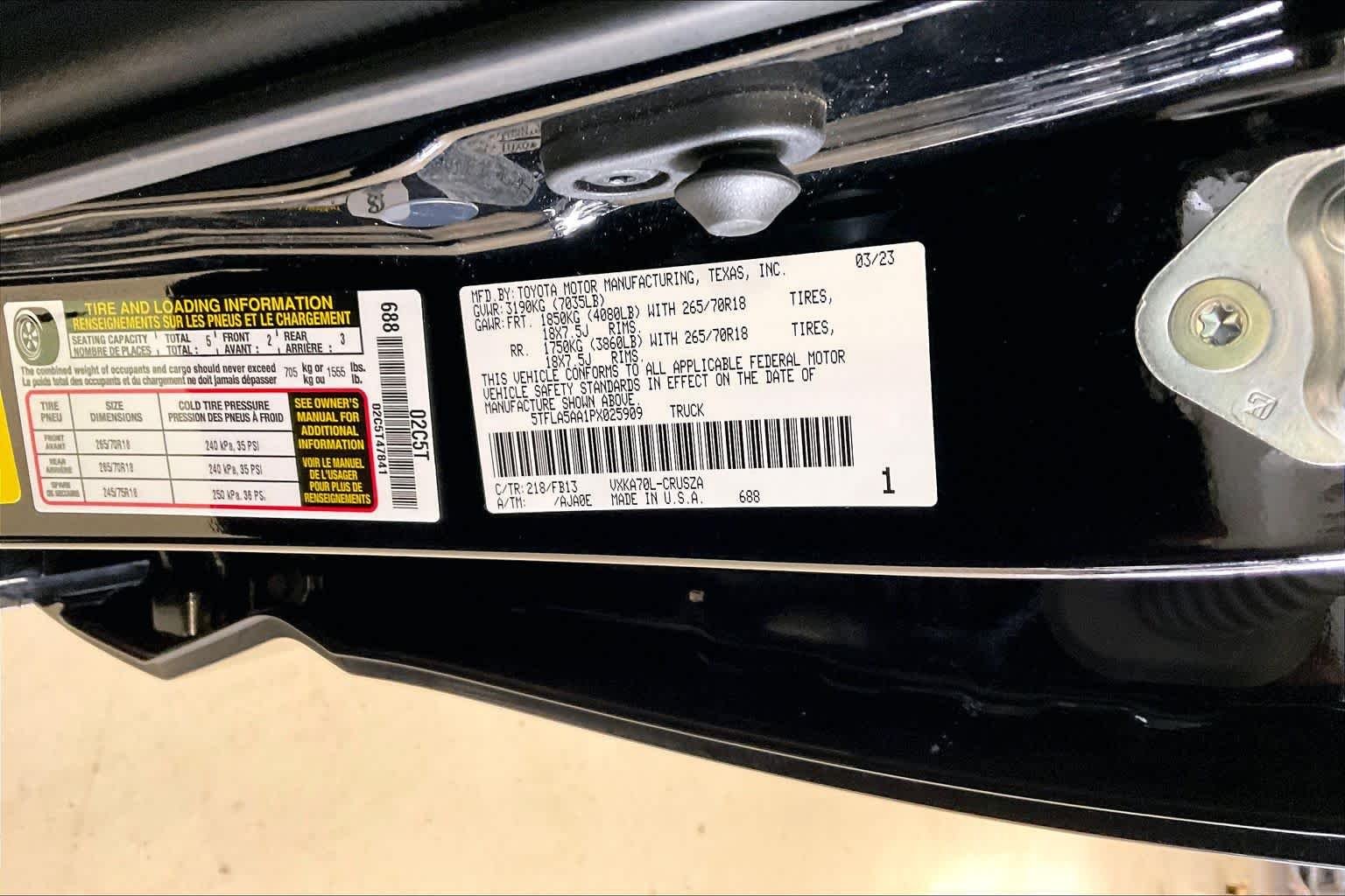 Used 2023 Midnight Black Metallic Toyota SR5 image 32
