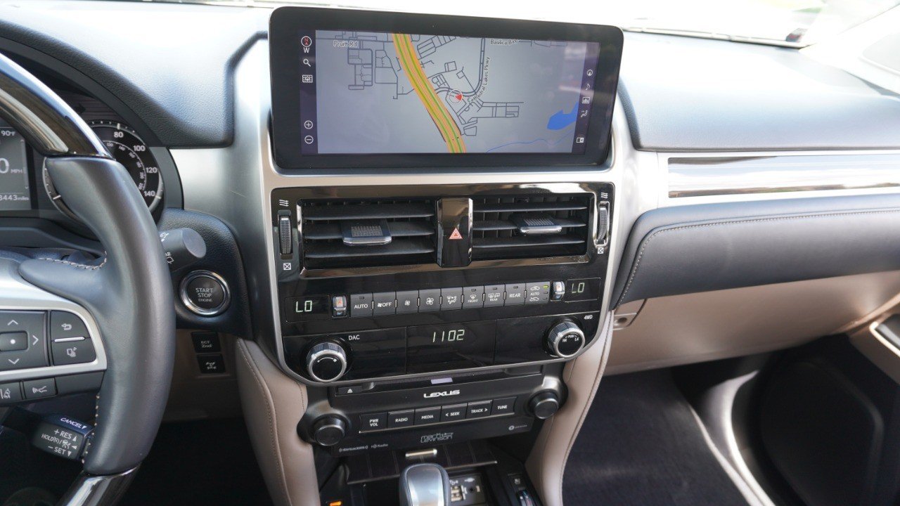 Certified Used 2023 EMINENT WHITE PEARL Lexus GX 460 Premium image 16