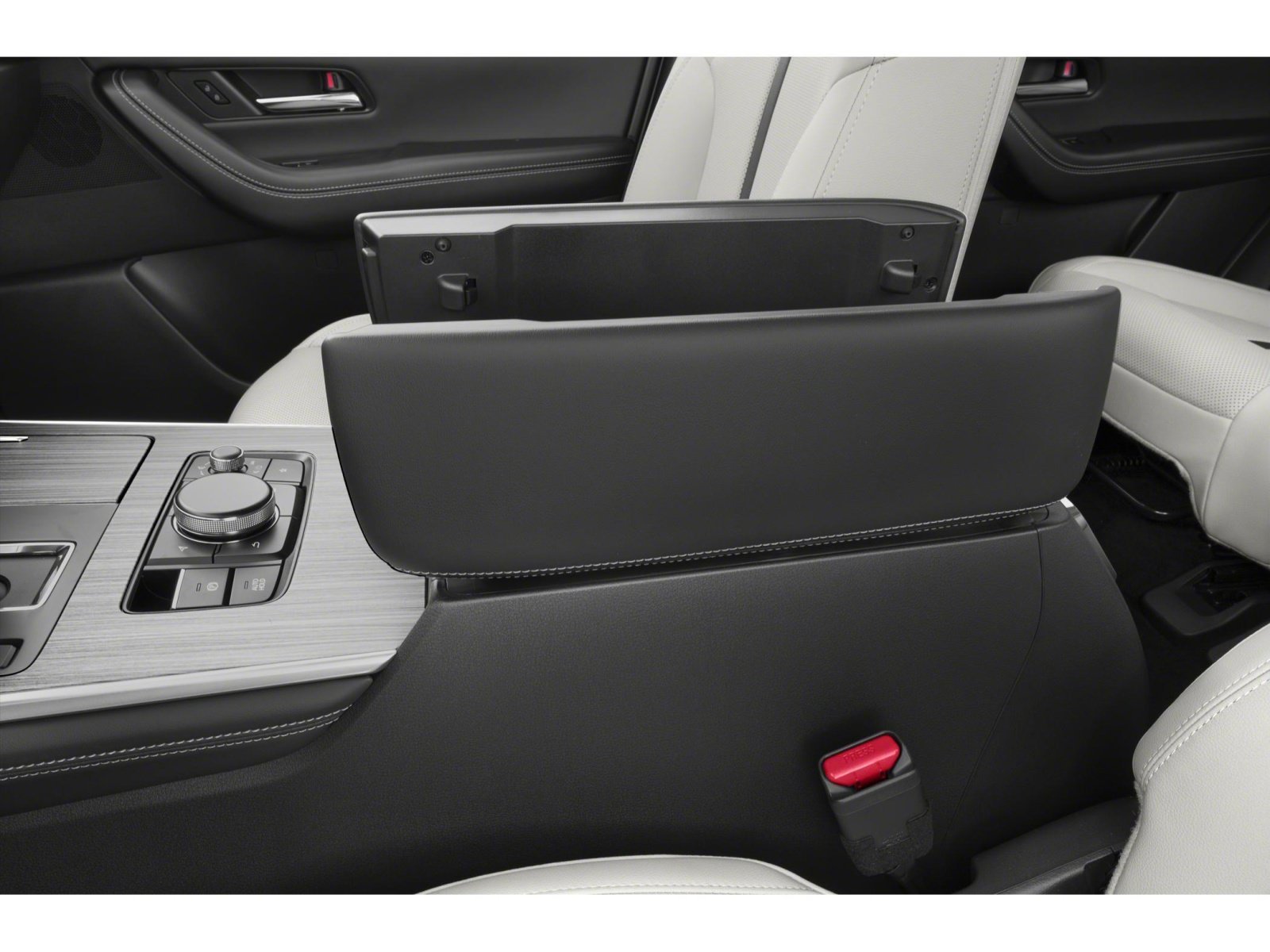 New 2026 JET BLACK MICA Mazda 3.3 Turbo Preferred image 9