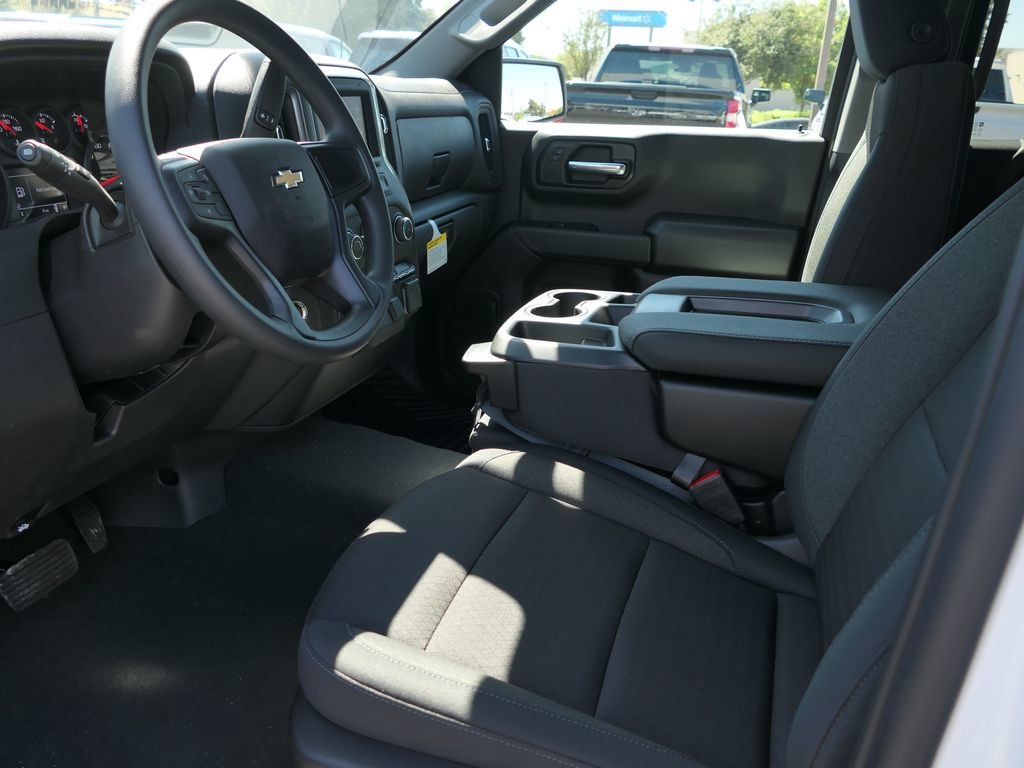 2026 Chevrolet Silverado 1500 Custom - Photo 13
