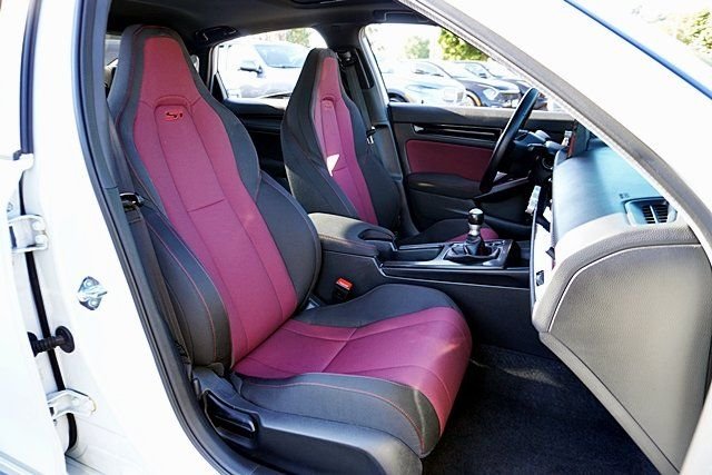 Used 2025  Honda Base image 11