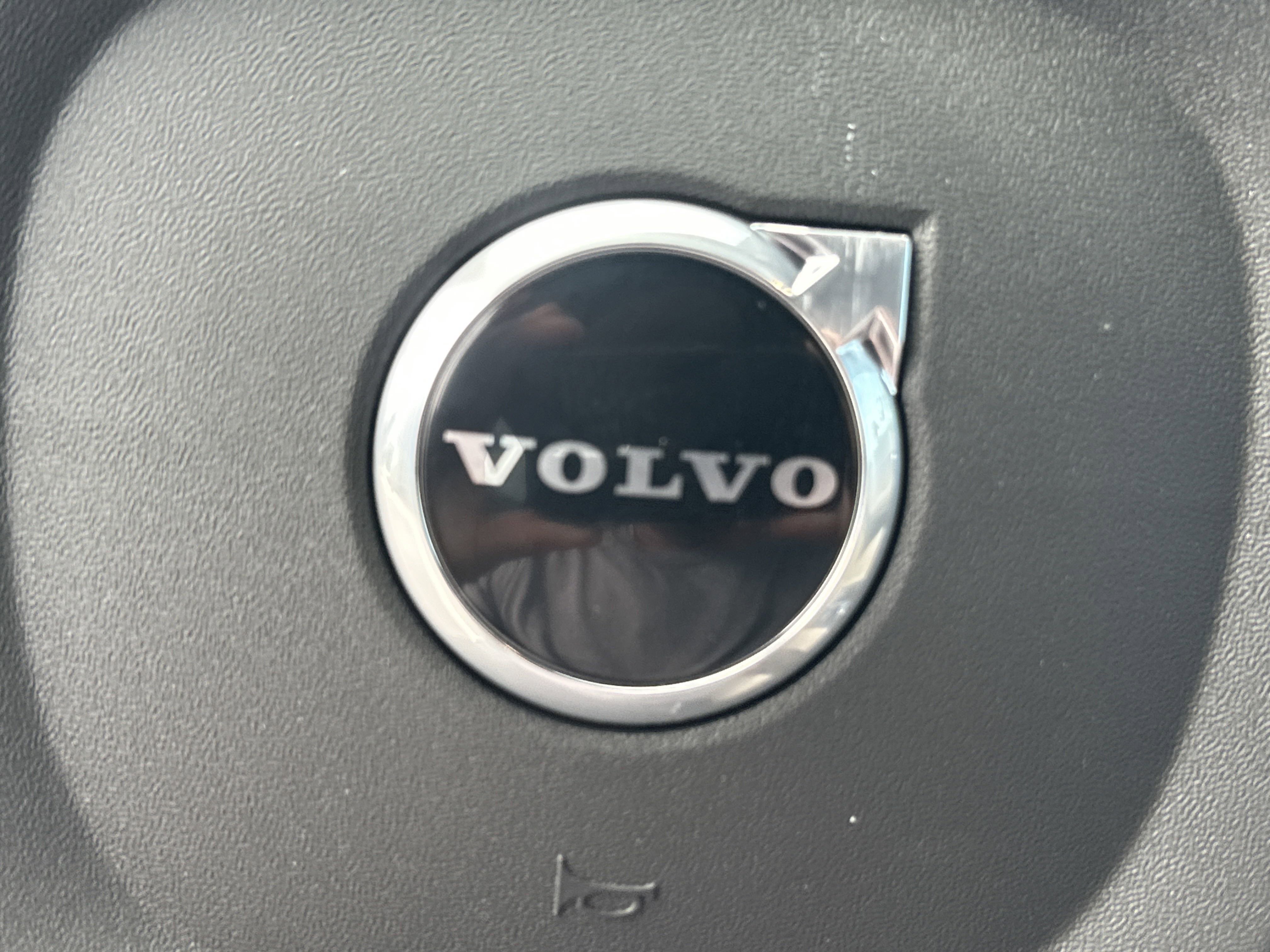 2026 Volvo XC90 Plus - Photo 24