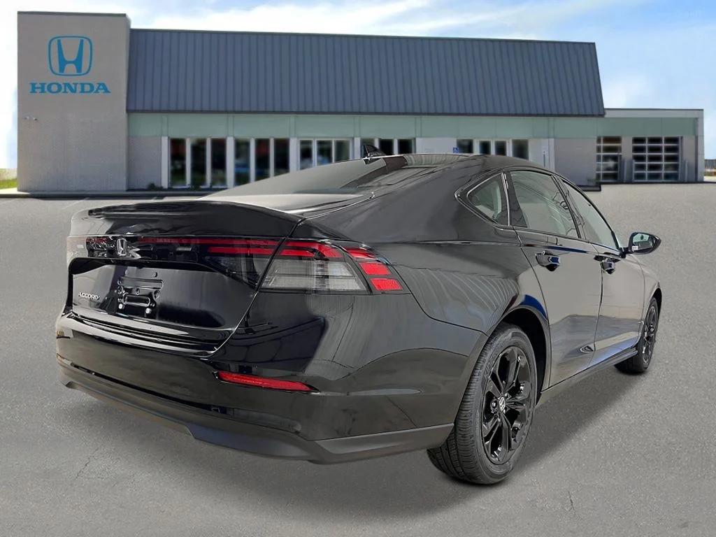 New 2025 Crystal Black Pearl Honda SE image 5