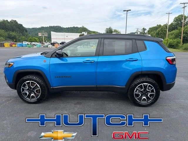 Used 2025 Blue Jeep Trailhawk image 8