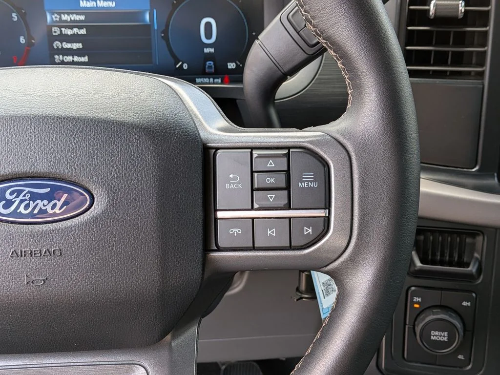 Used 2025 White Ford XLT image 22