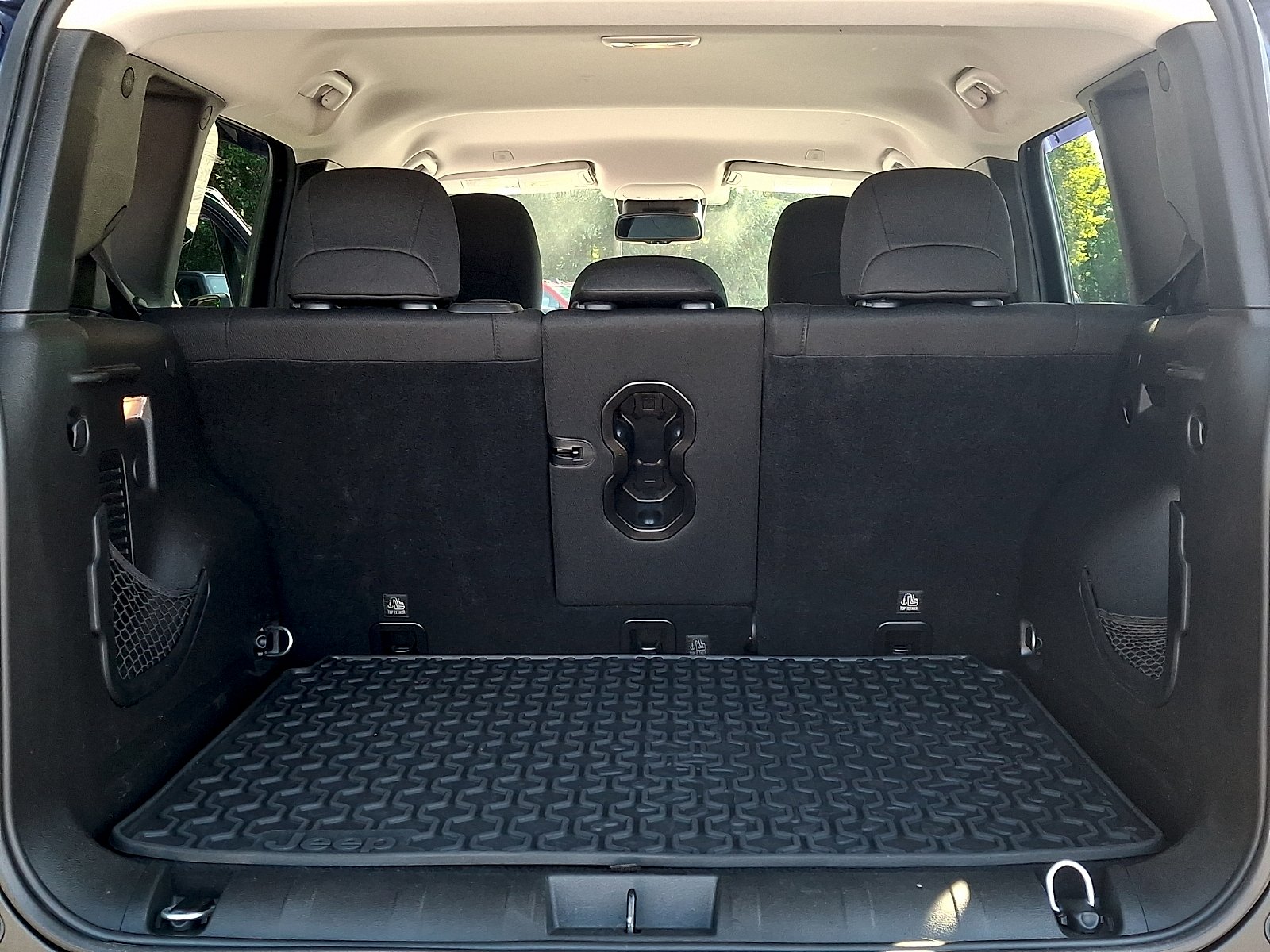 Certified Used 2018 Jetset Blue - PB1 Jeep Trailhawk 4x4 image 33