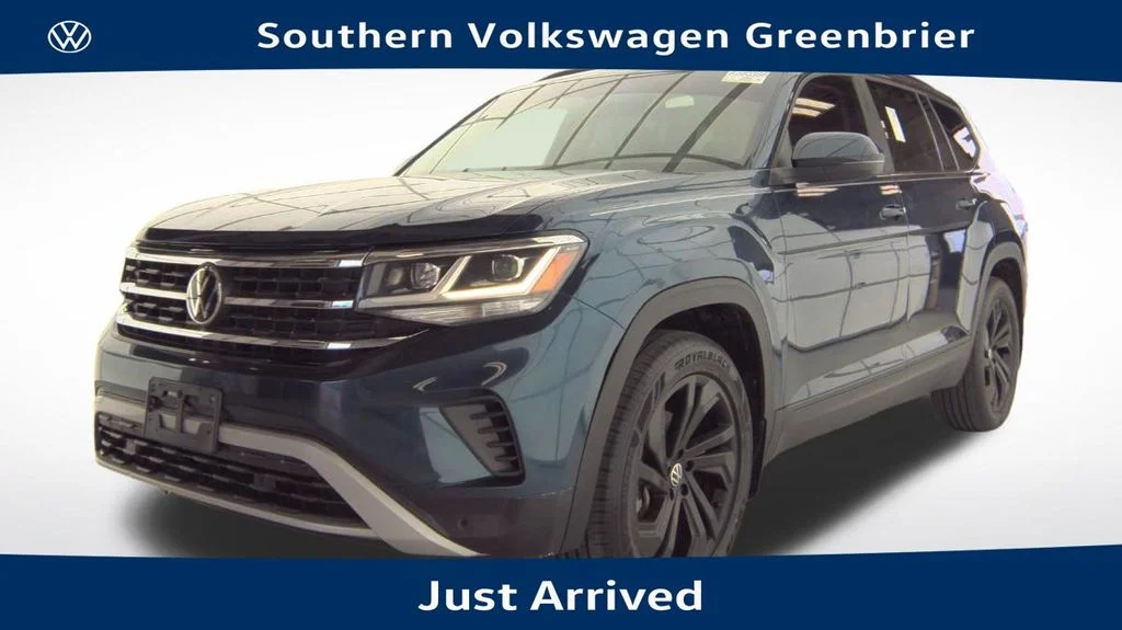 2022 Volkswagen Atlas 3.6L SE w/Tech 4MOTION's photo
