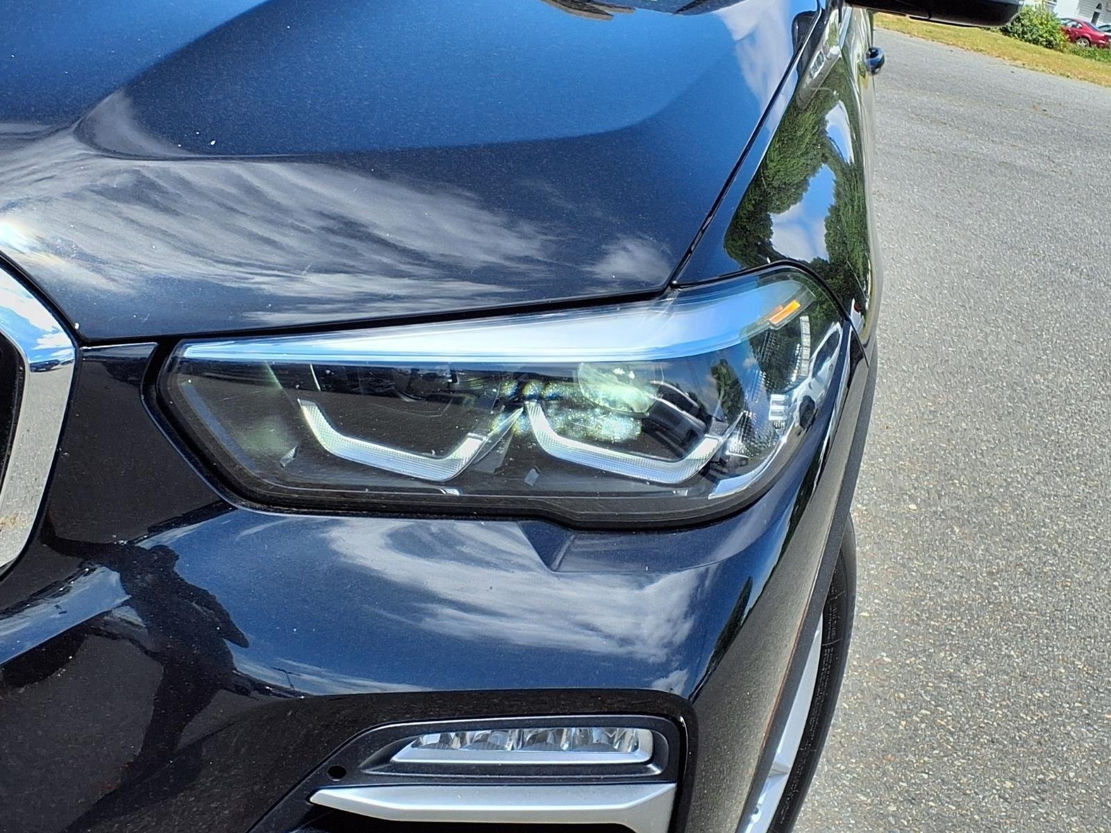 Used 2020 Black Sapphire Metallic BMW sDrive40i image 15