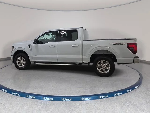 Certified Used 2025 White Metallic Ford XLT image 8