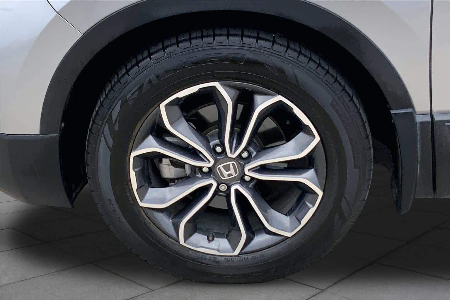 Used 2020 Lunar Silver Metallic Honda EX-L image 11