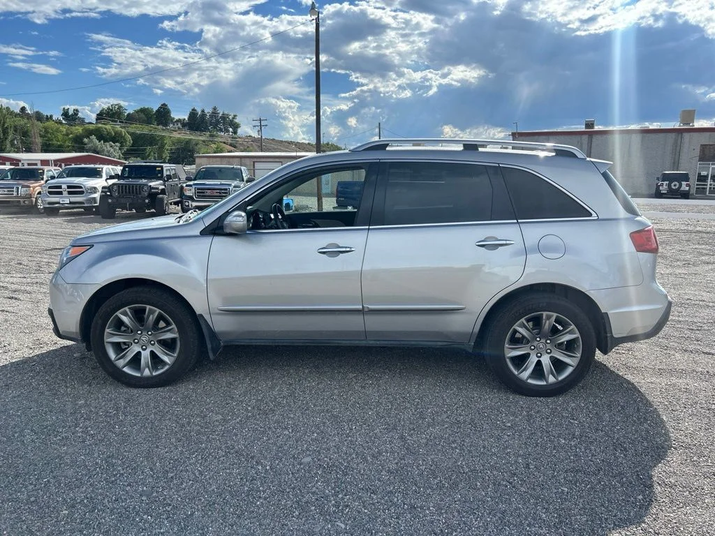 Used 2010 Palladium Metallic Acura 3.7L Advance Package image 4