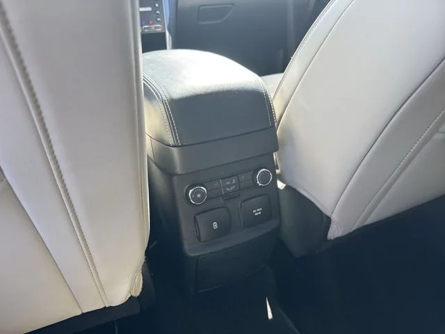 Used 2019 Blue Metallic Ford Limited image 25
