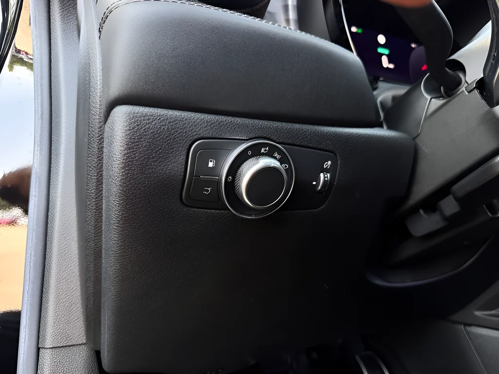 Used 2024 Black Alfa Romeo Veloce image 15
