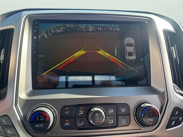Used 2018 Red GMC SLT image 23