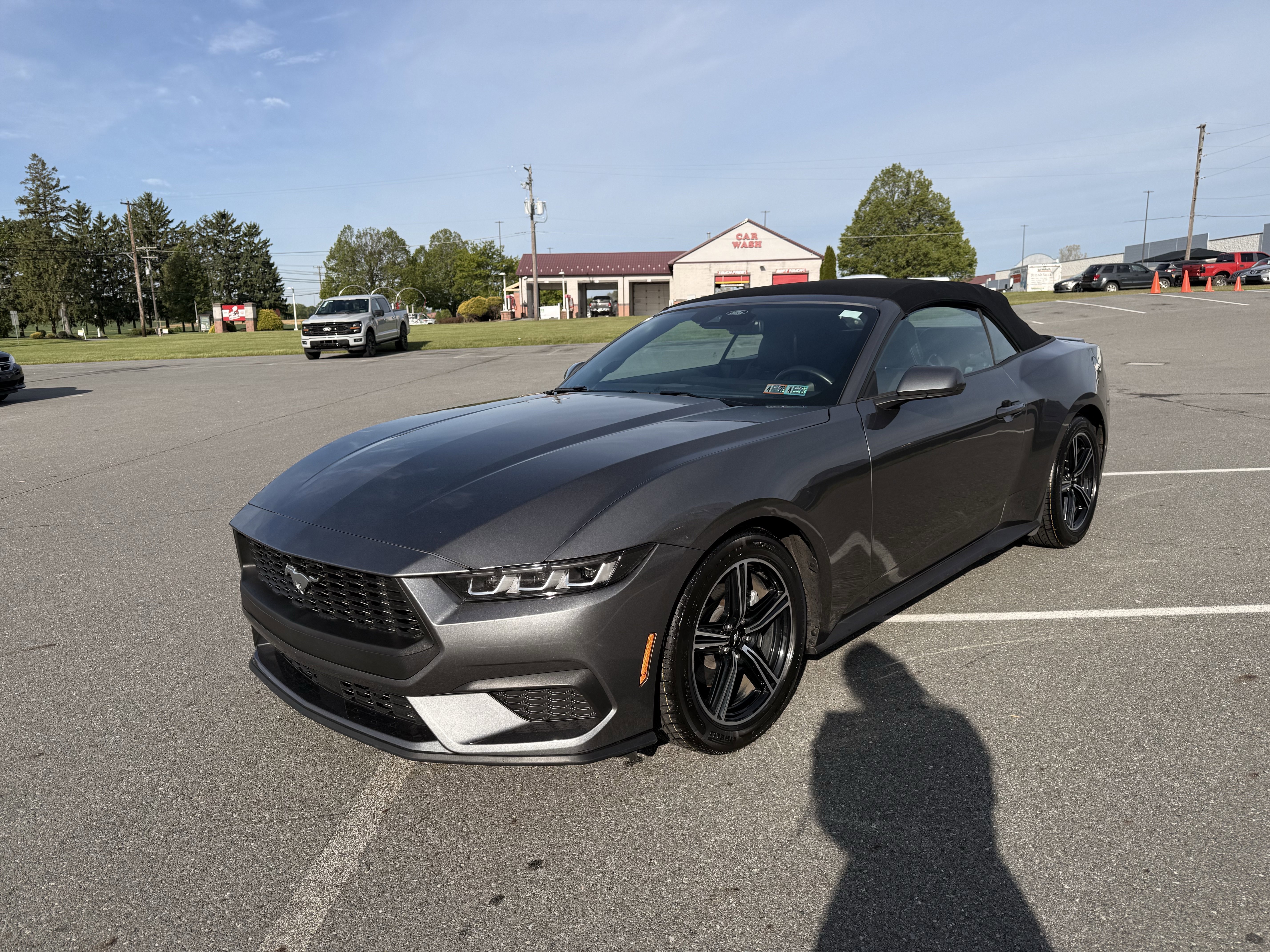 Used 2025 Gray Metallic Ford EcoBoost Premium image 3