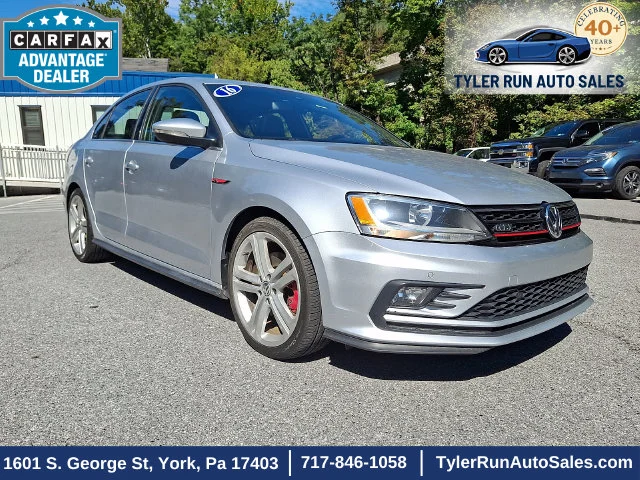 Used 2016 Silver Volkswagen 2.0T GLI SE image 1