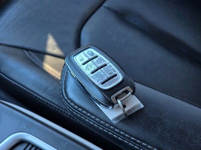 Used 2022 Fathom Blue Pearlcoat Chrysler Touring L image 34