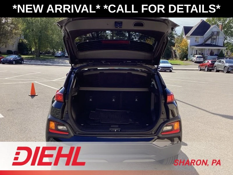 Used 2018 Black Hyundai SEL image 16