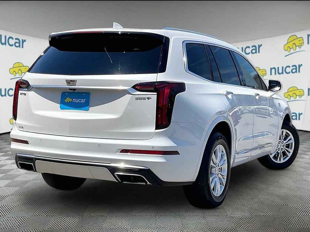 Used 2024 Crystal White Tricoat Cadillac Luxury image 6