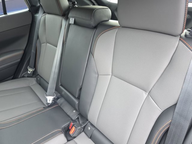 New 2026 CRYSTAL BLACK SILICA Subaru Limited Hybrid image 16
