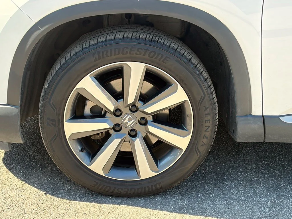 2024 Honda Pilot Touring - Photo 7