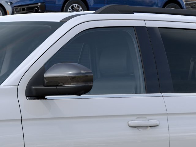 New 2027 Star White Metallic Tri-Coat Ford Platinum image 20