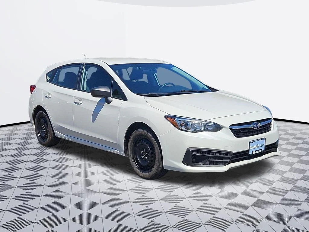 Used 2022 Crystal White Pearl Subaru Base image 8