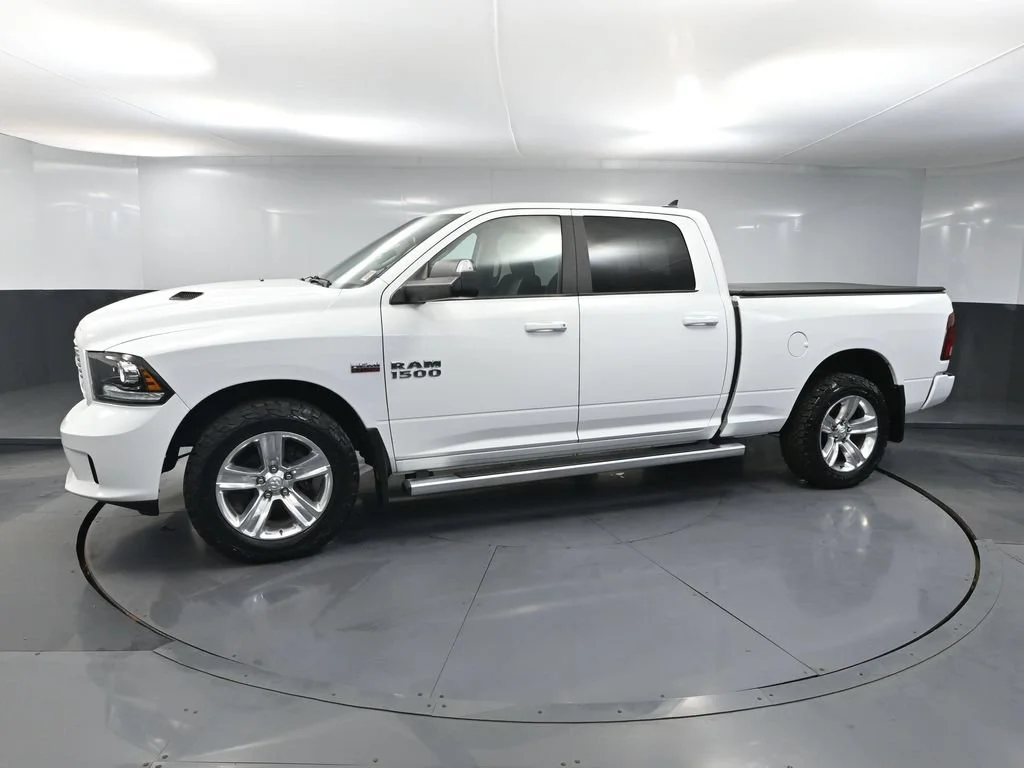 Used 2018 White Ram Sport image 8