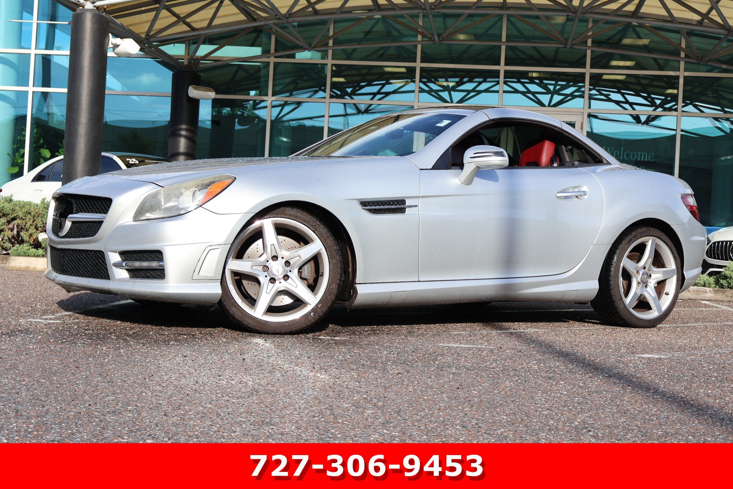 Used 2016 Silver Mercedes-Benz SLK 300 image 1