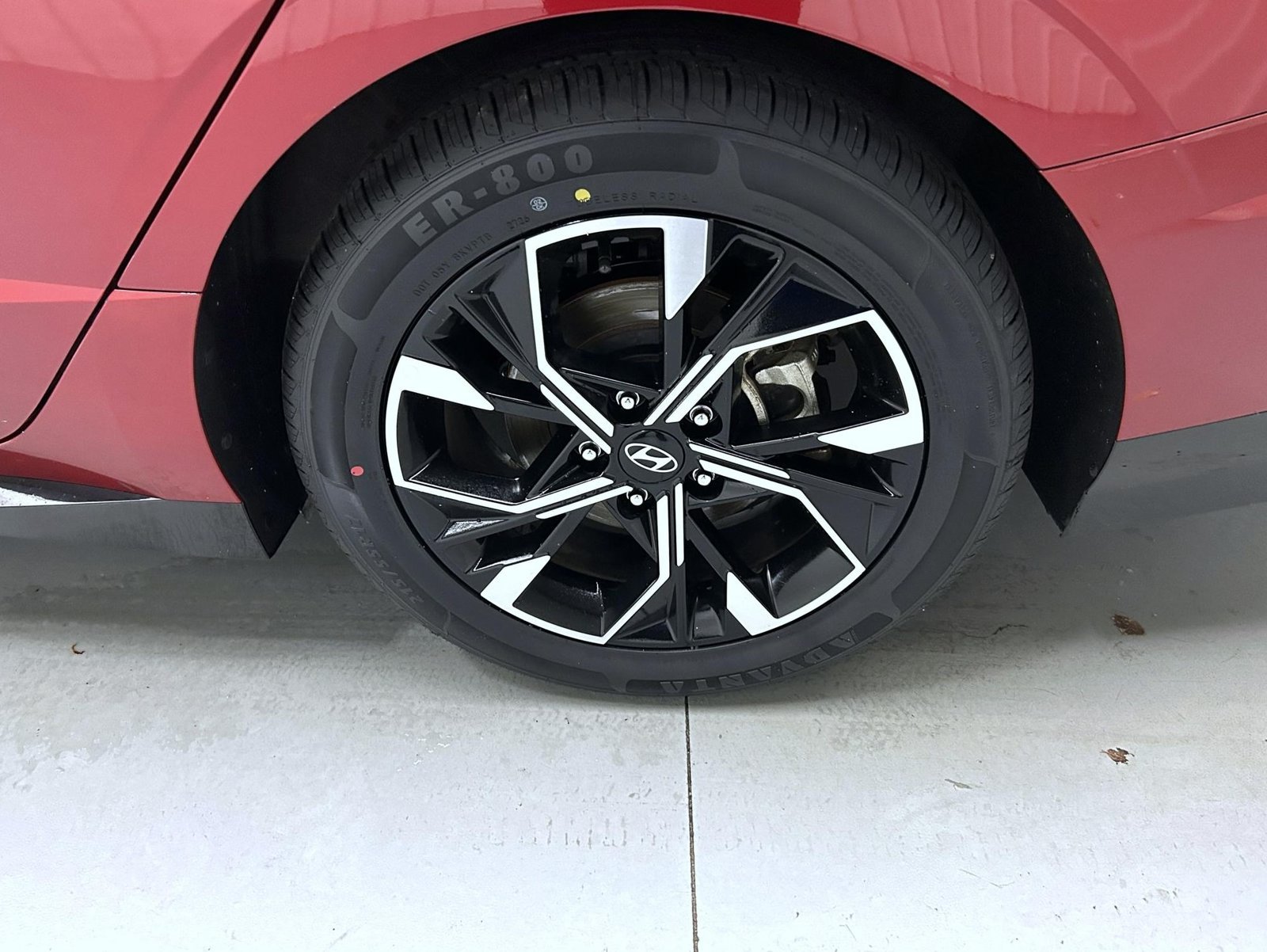 Used 2025 Red Hyundai SEL image 22