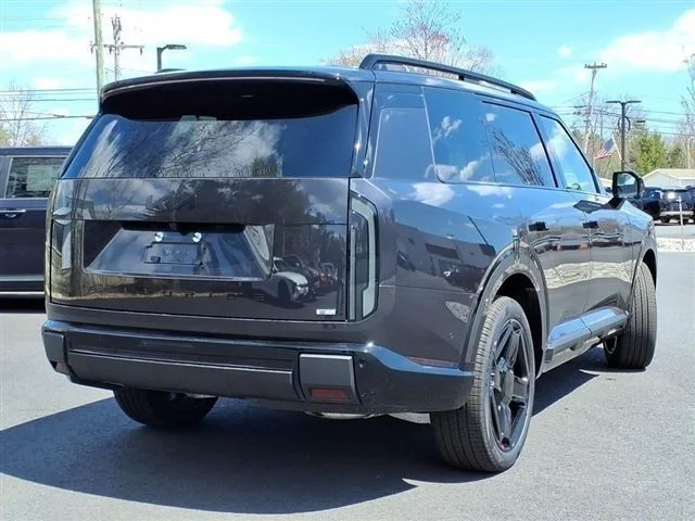 New 2027 Gray Kia X-Line SX image 4