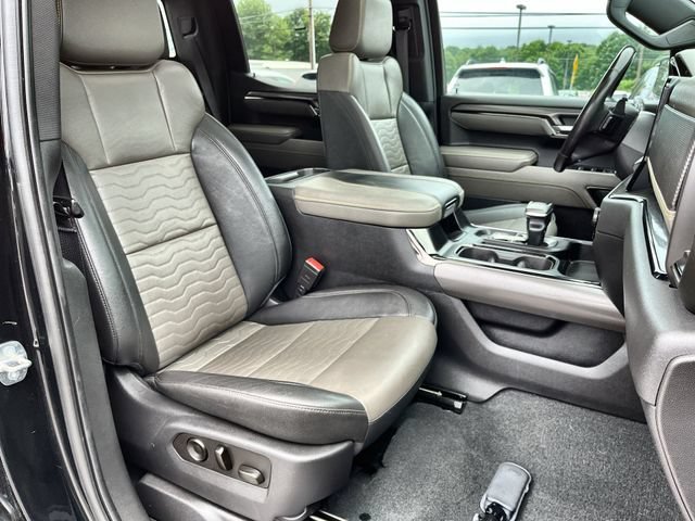 Used 2023 Black Chevrolet ZR2 image 27