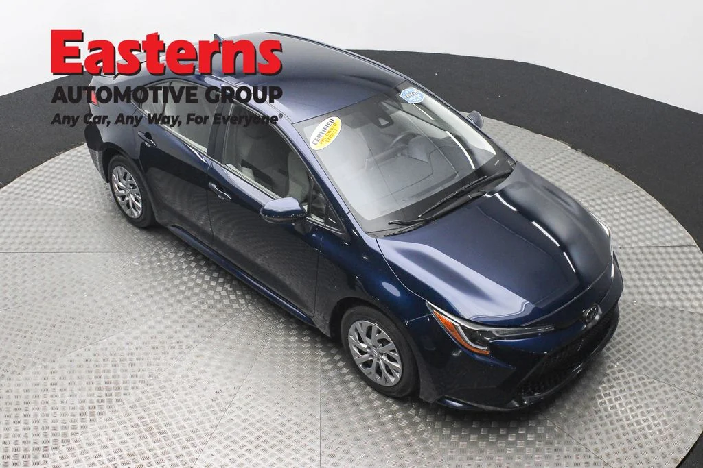 Used 2021 Blue Toyota LE image 3