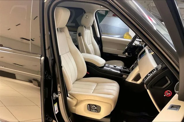 Used 2017 Black Land Rover 5.0L V8 Supercharged image 6