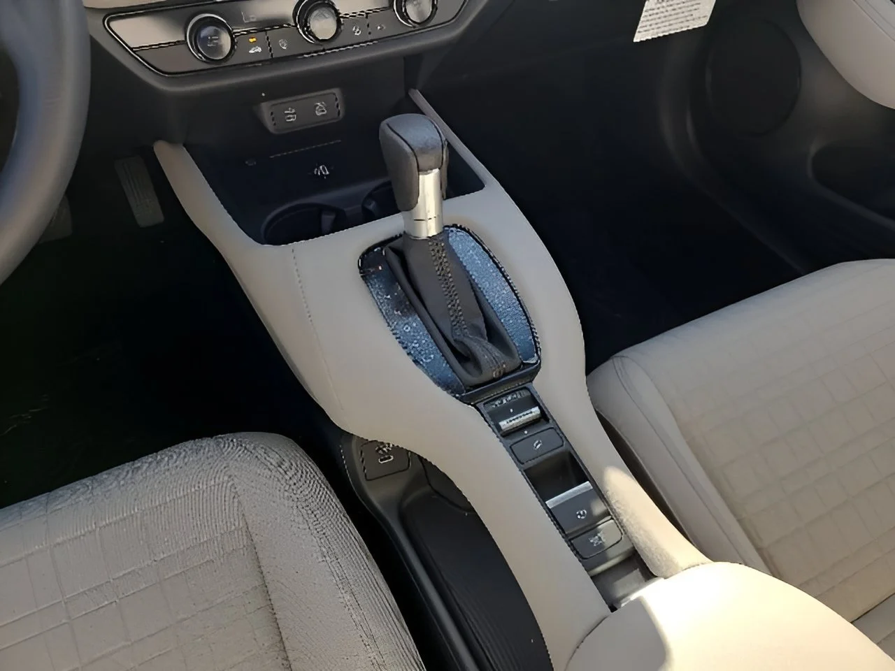 New 2027 Solar Silver Metallic Honda LX image 25