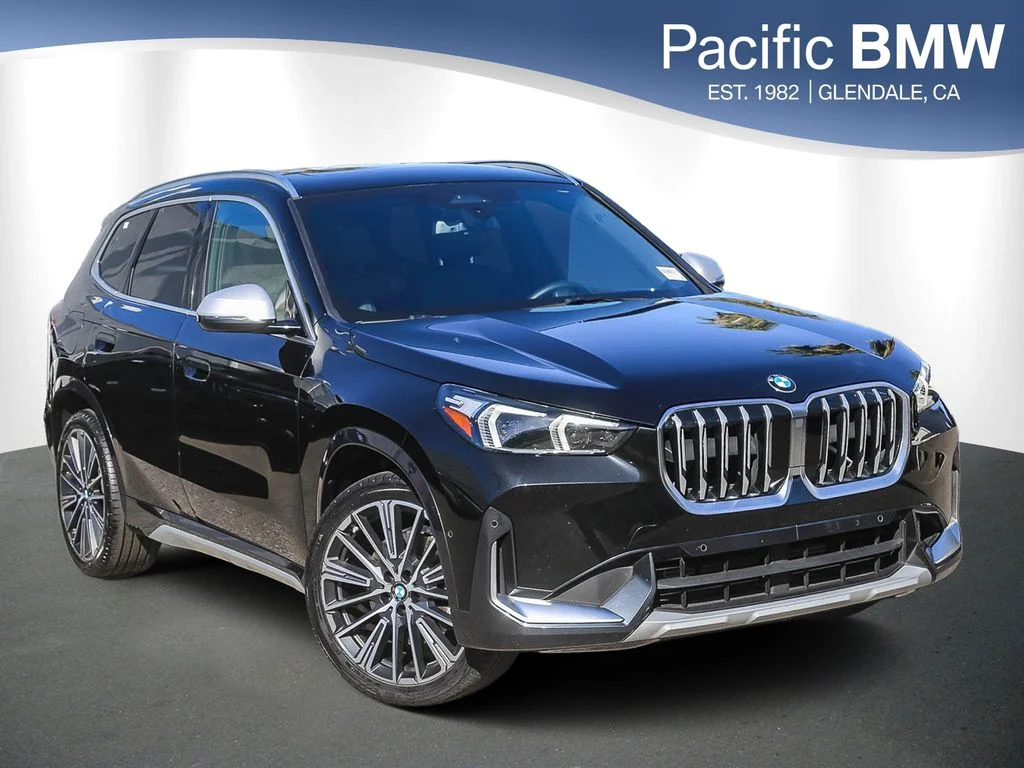 2023 BMW X1 28i