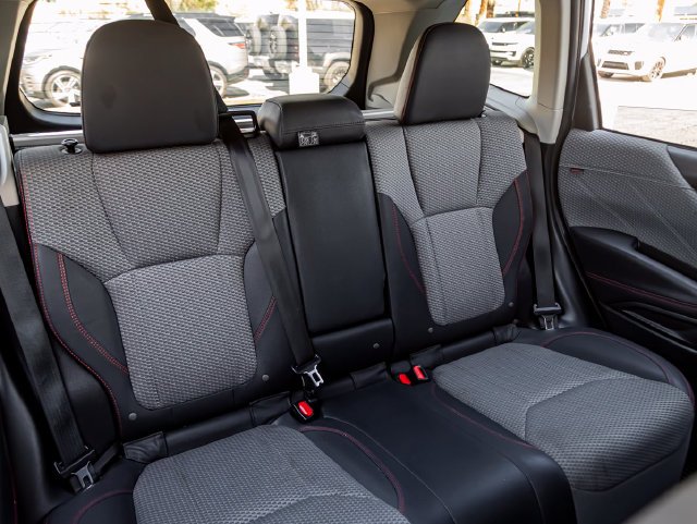 Used 2024 Ice Silver Metallic Subaru Sport image 39
