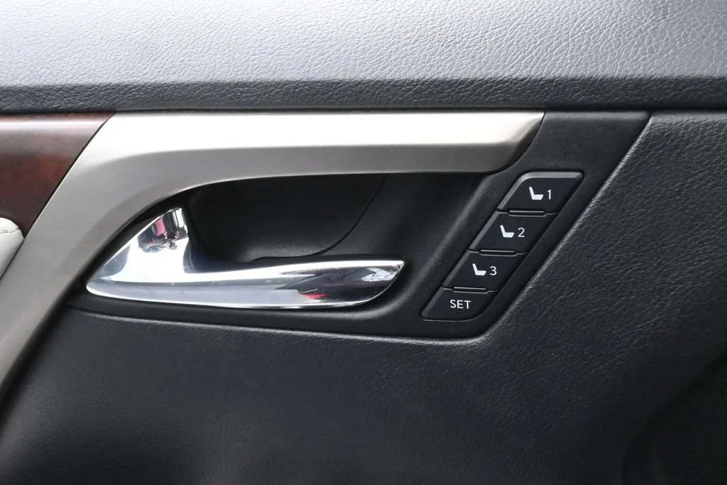 Used 2020 Green Pearl Lexus 350 image 13