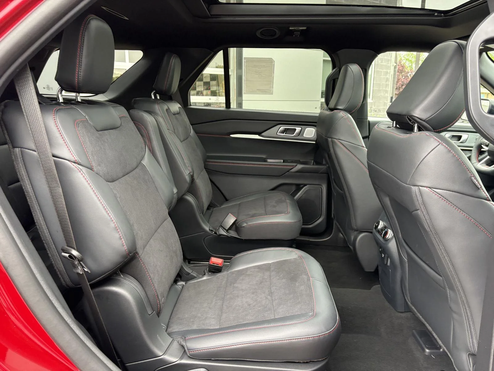 New 2026 Rapid Red Metallic Tinted Clearcoat Ford ST image 22