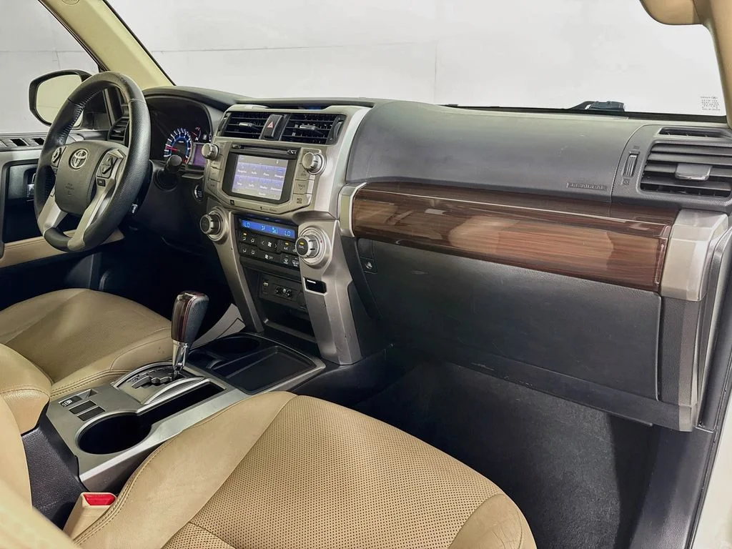 Used 2014 White Toyota Limited image 37