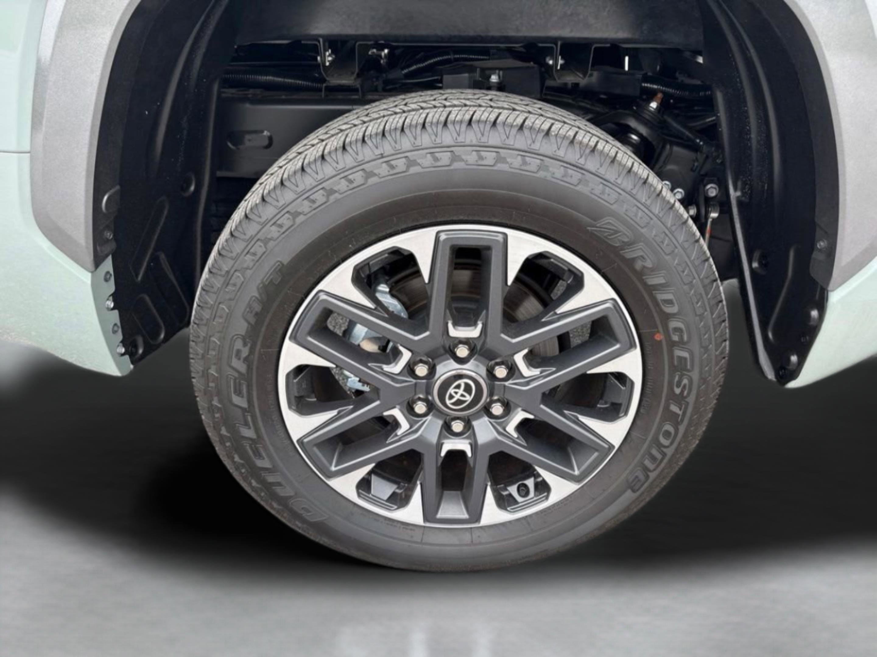 2025 Toyota Tundra Limited - Photo 50