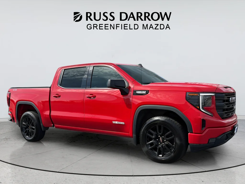 Used 2022 Red GMC Elevation image 7