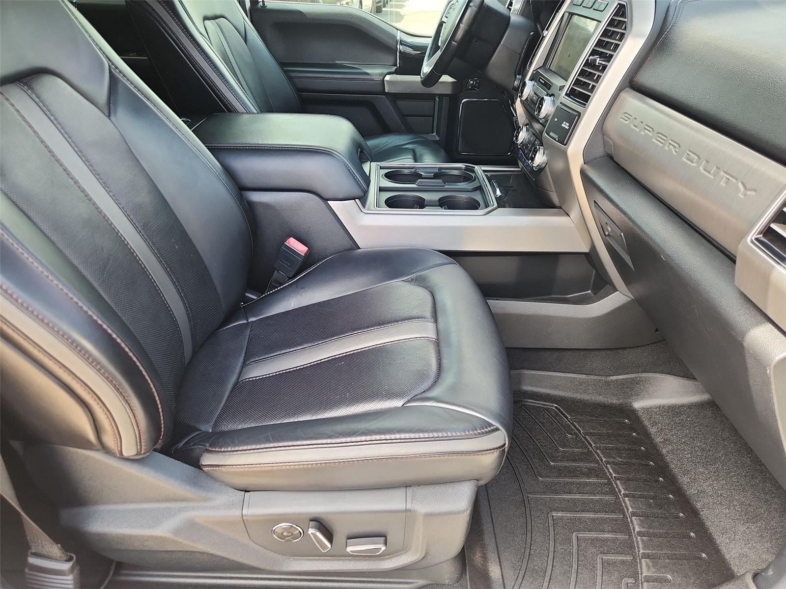 Used 2021 White Ford Platinum image 28