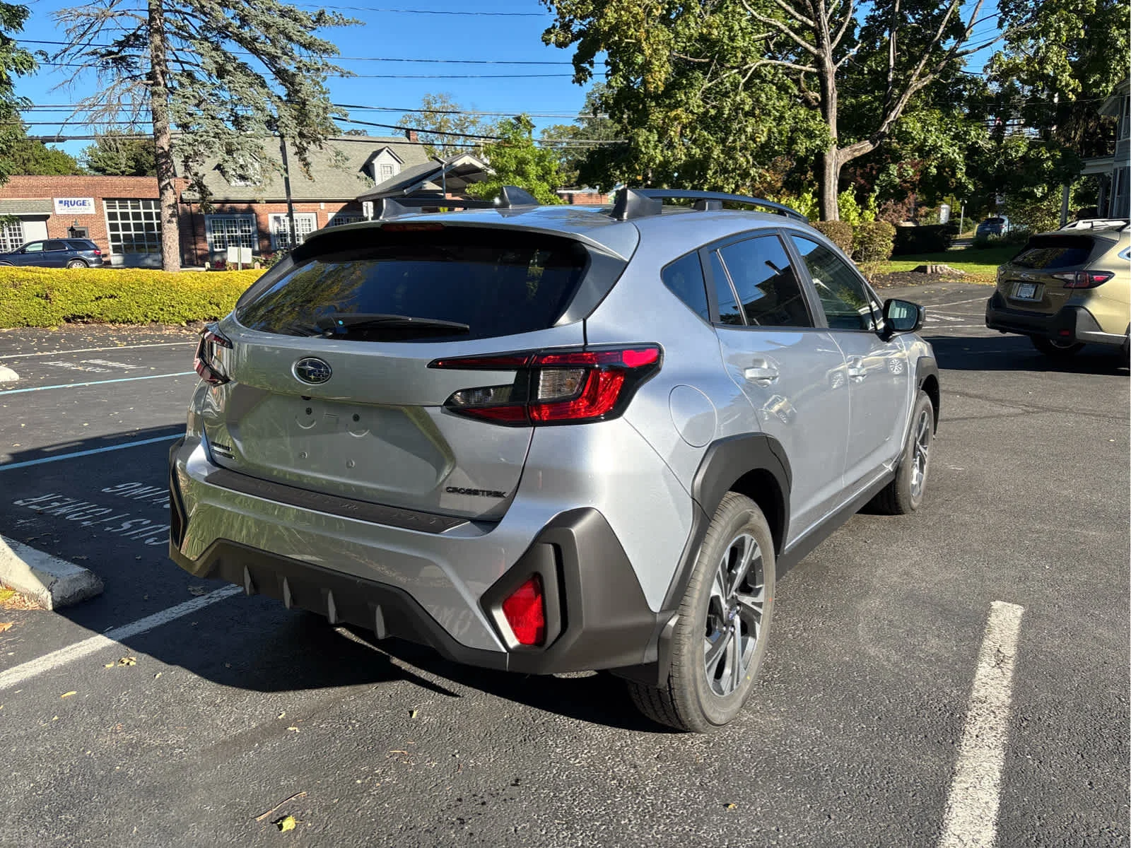 New 2026 Ice Silver Metallic Subaru Premium image 3