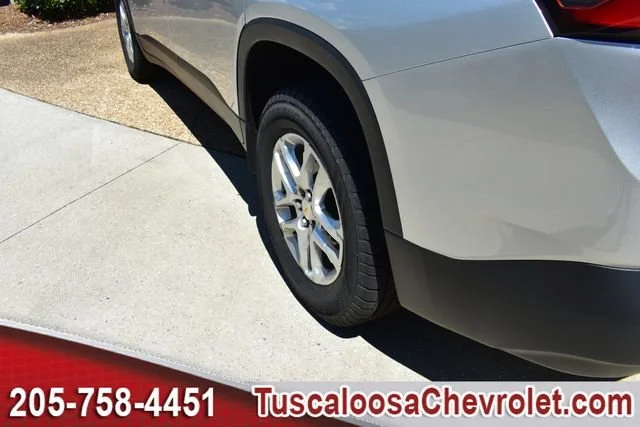 Certified Used 2022 SILVER ICE METALLIC Chevrolet LS image 17