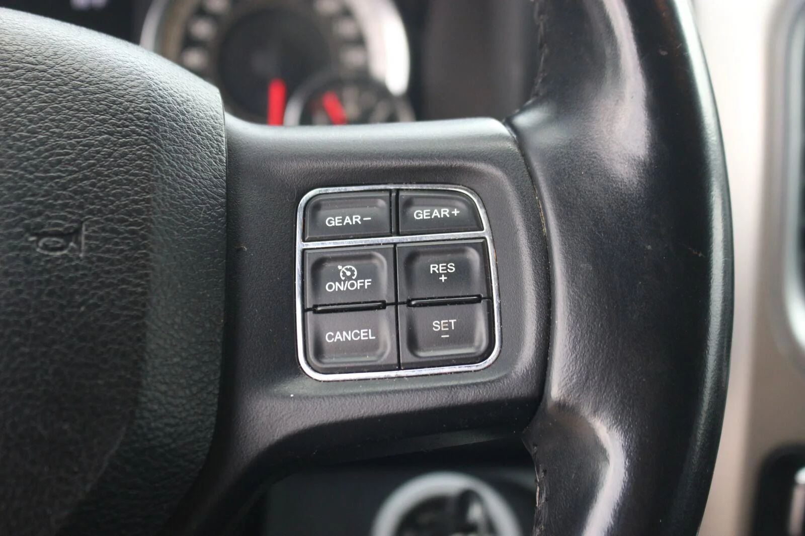 Used 2016 Grey Ram Lone Star image 19