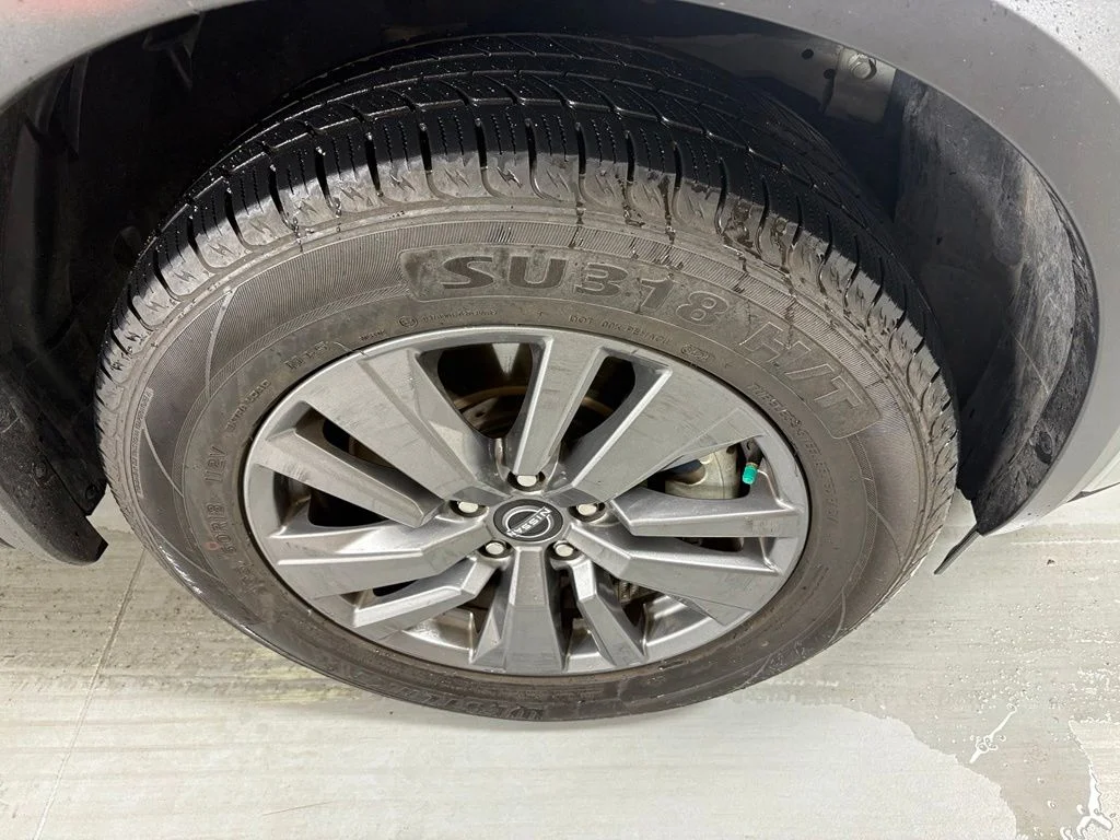 Used 2024 Silver Nissan SV image 10