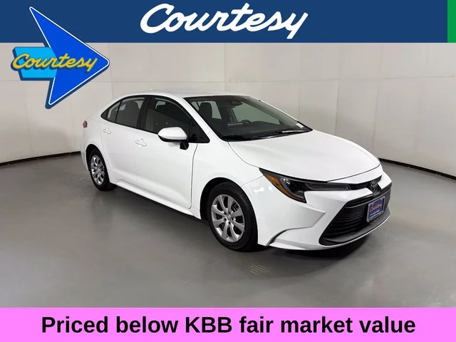 2025 Toyota Corolla LE